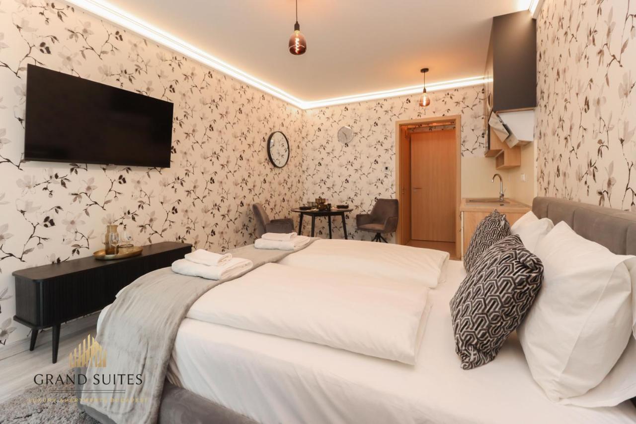 Grand Suites Central Budapest Exterior foto