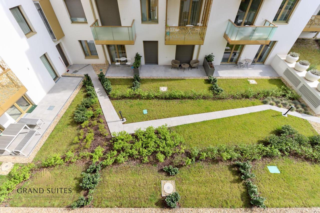 Grand Suites Central Budapest Exterior foto