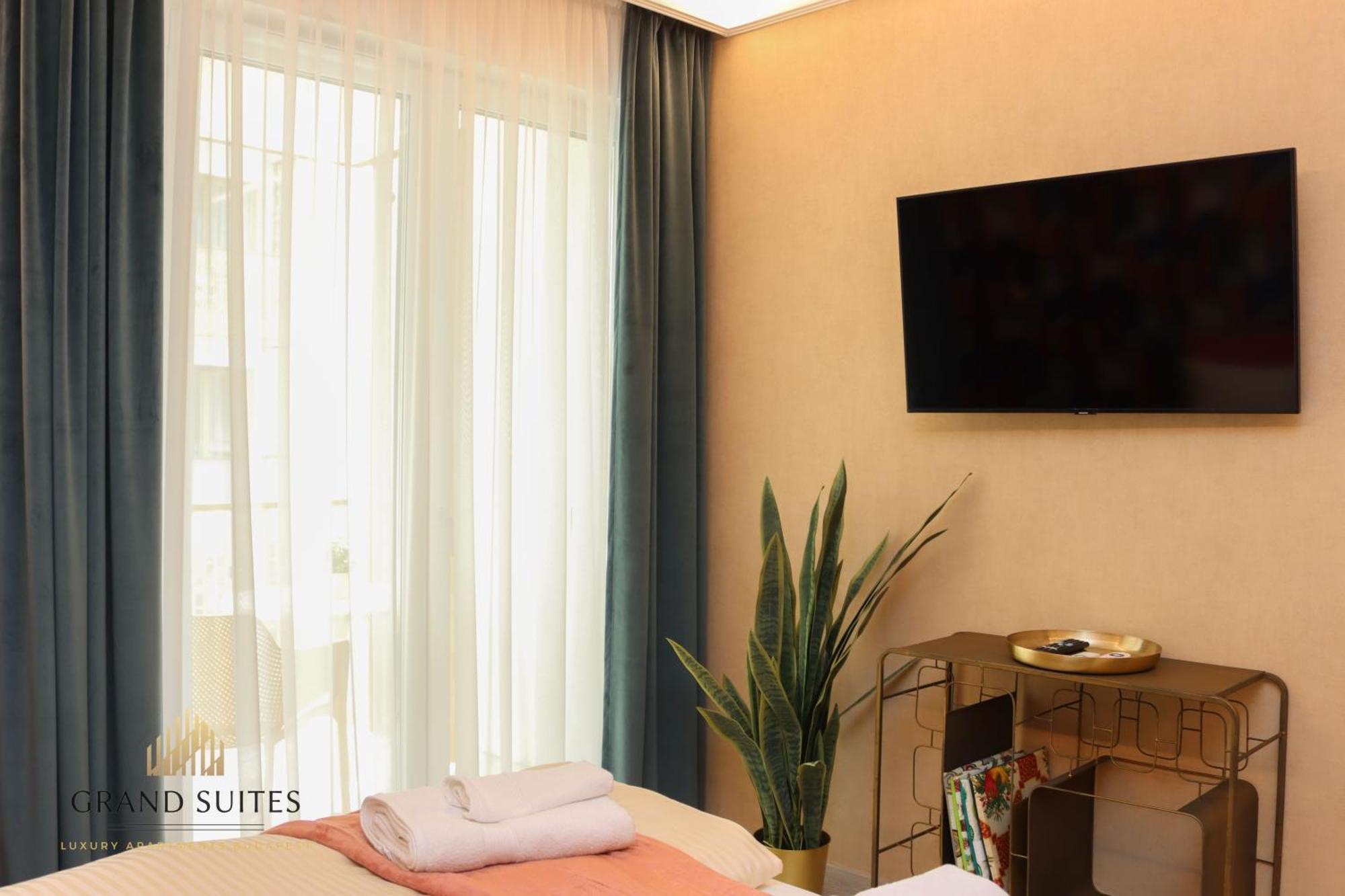 Grand Suites Central Budapest Exterior foto