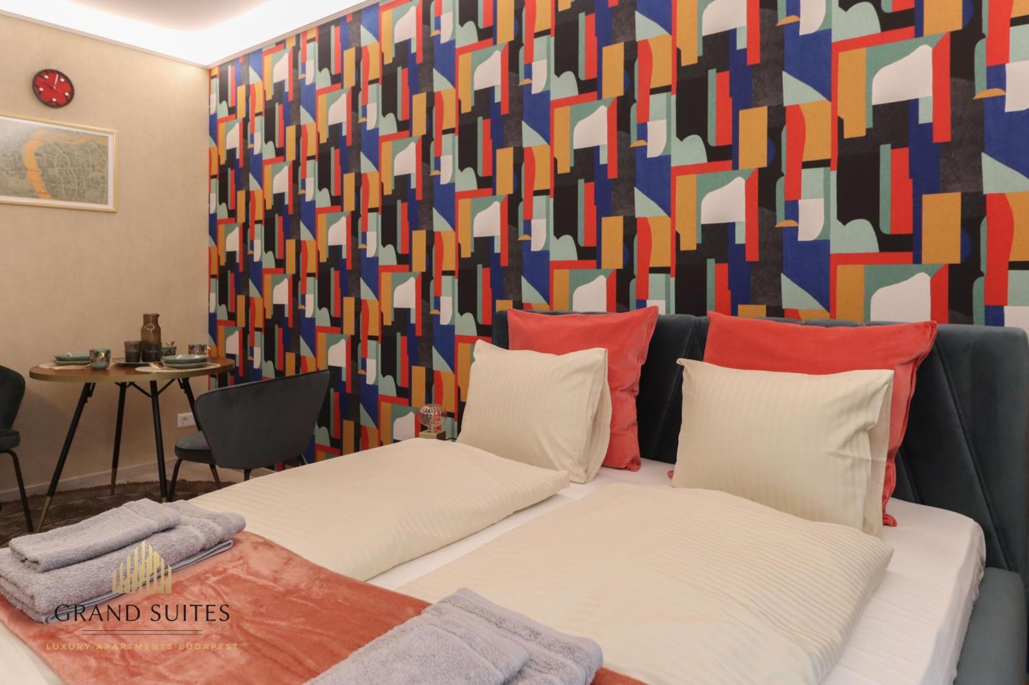 Grand Suites Central Budapest Exterior foto